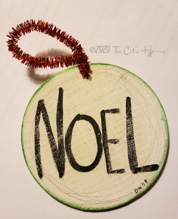 Simple Noel Ornament